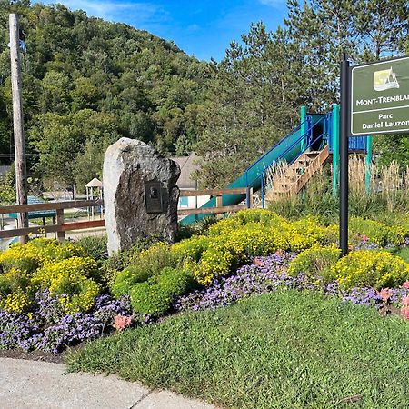 Condo Moderne, Escapade Vacance, Vue Sur Montagnes Luaran gambar