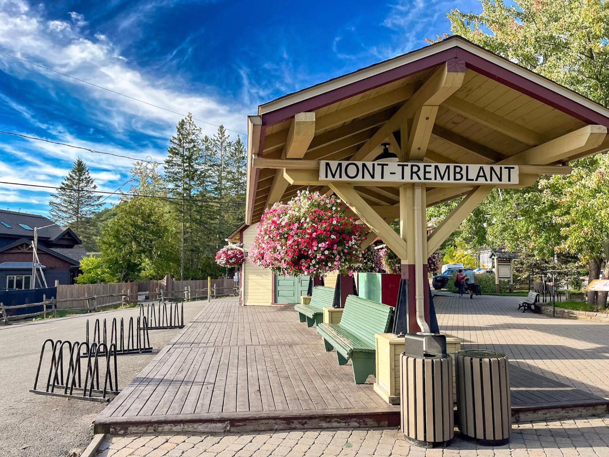 Condo Moderne, Escapade Vacance, Vue Sur Montagnes Luaran gambar