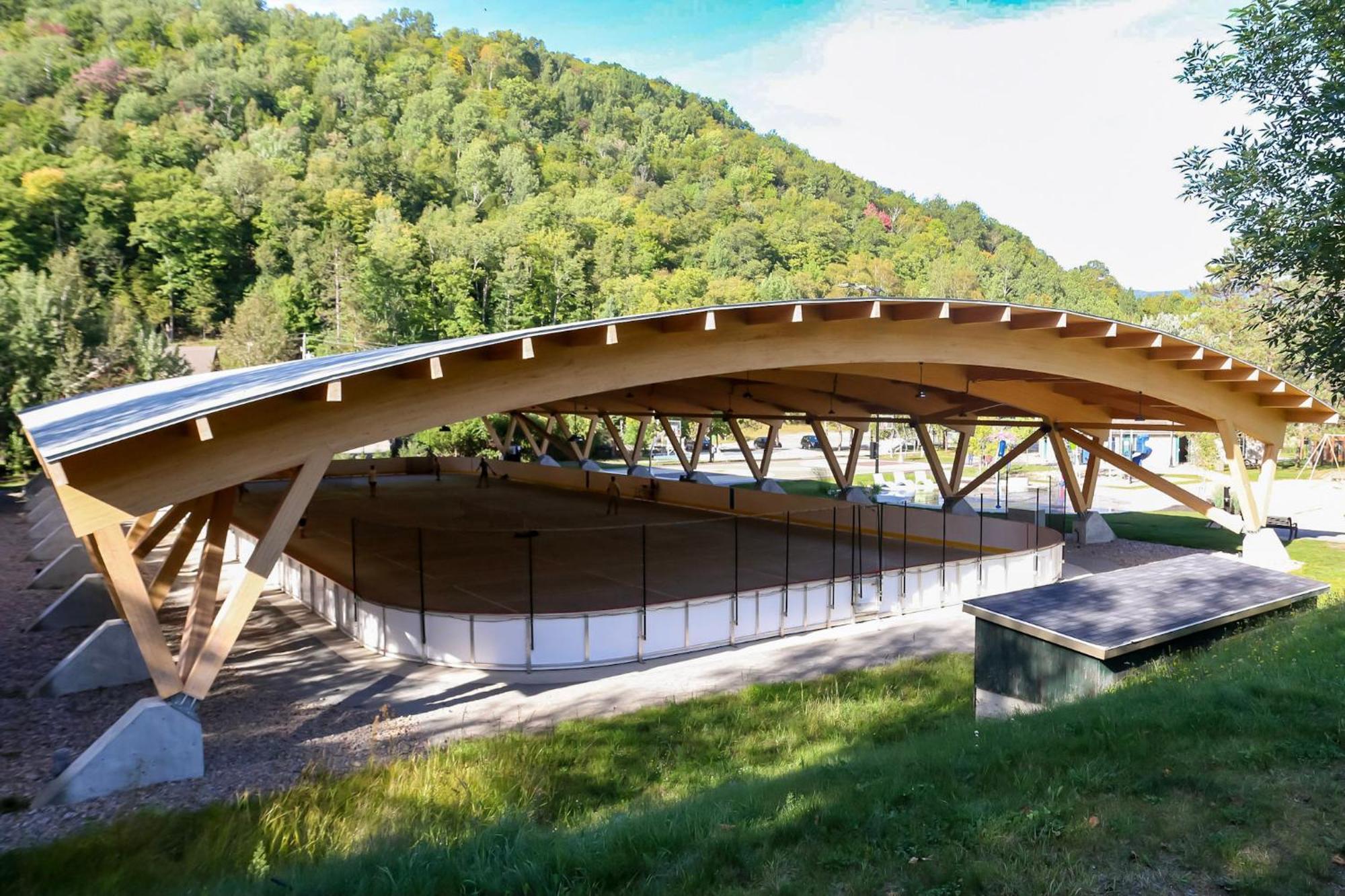 Condo Moderne, Escapade Vacance, Vue Sur Montagnes Luaran gambar