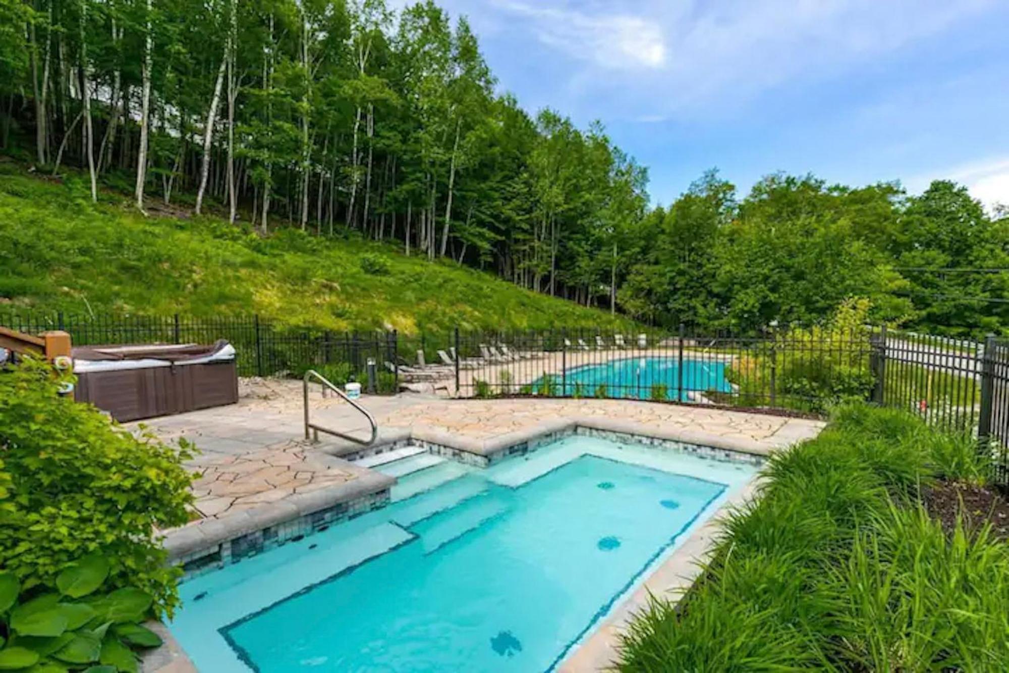 Condo Moderne, Escapade Vacance, Vue Sur Montagnes Luaran gambar